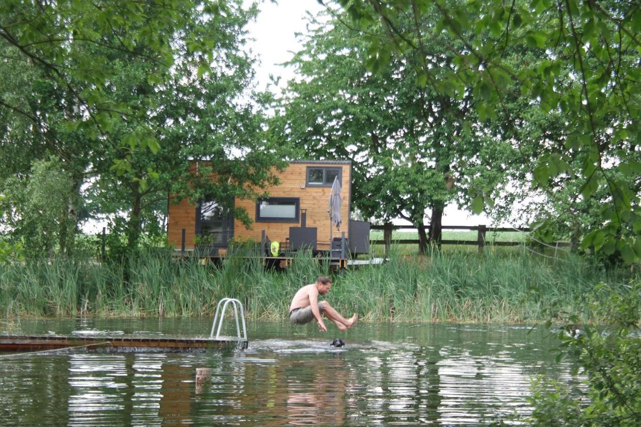 Tinyhousebeidresden 1 - Direkt Am Naturteich - Naehe Saechsische Schweiz, Dresden Grossharthau Экстерьер фото